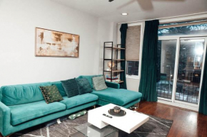 Modern & Spacious Stay in Historic Bronzeville